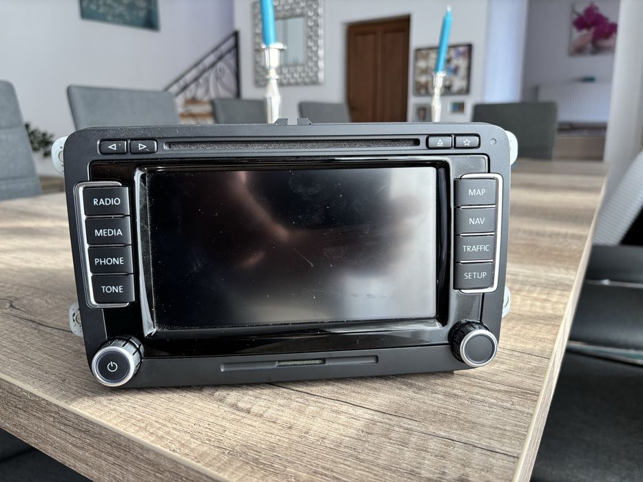 Vand sau schimb Cd player Gps vw