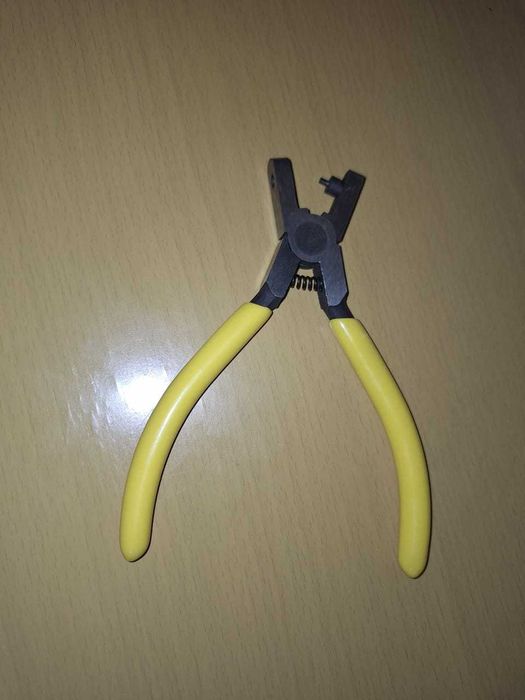 Перфоратор для часовых ремешков