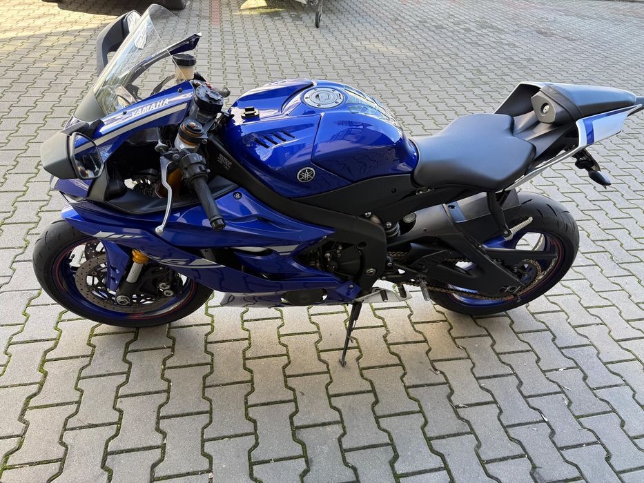 YAMAHA R6 2017 motocicleta