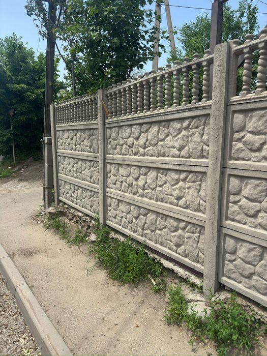 Бетонные заборы!