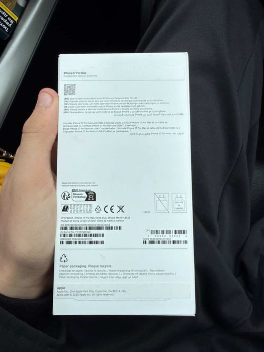 Чисто нов iphone 17 Pro Max!
