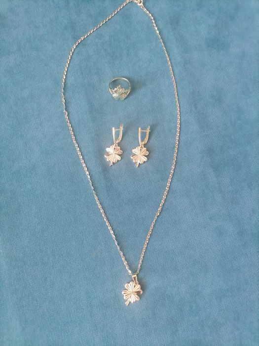 Бижутерия "Клевер"