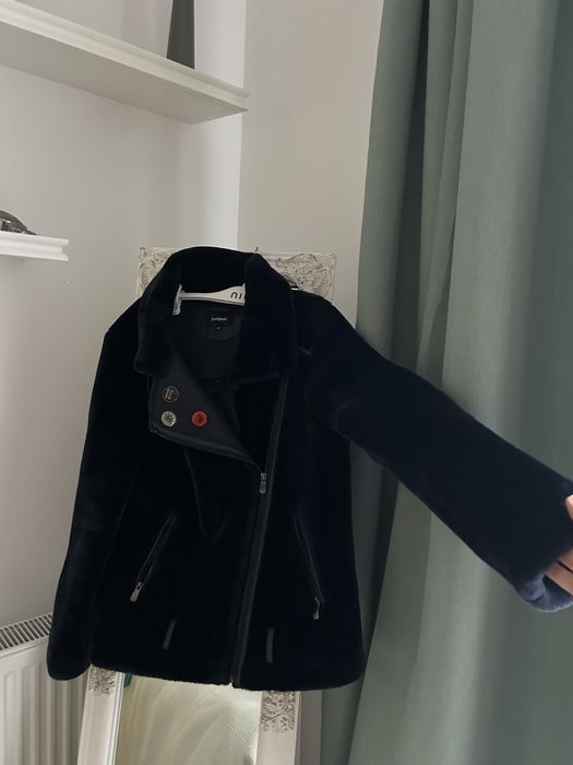 Cojoc Desigual ca nou