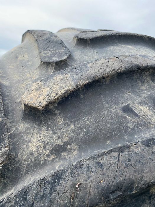 Cauciucuri sh 650.85 R38 Michelin