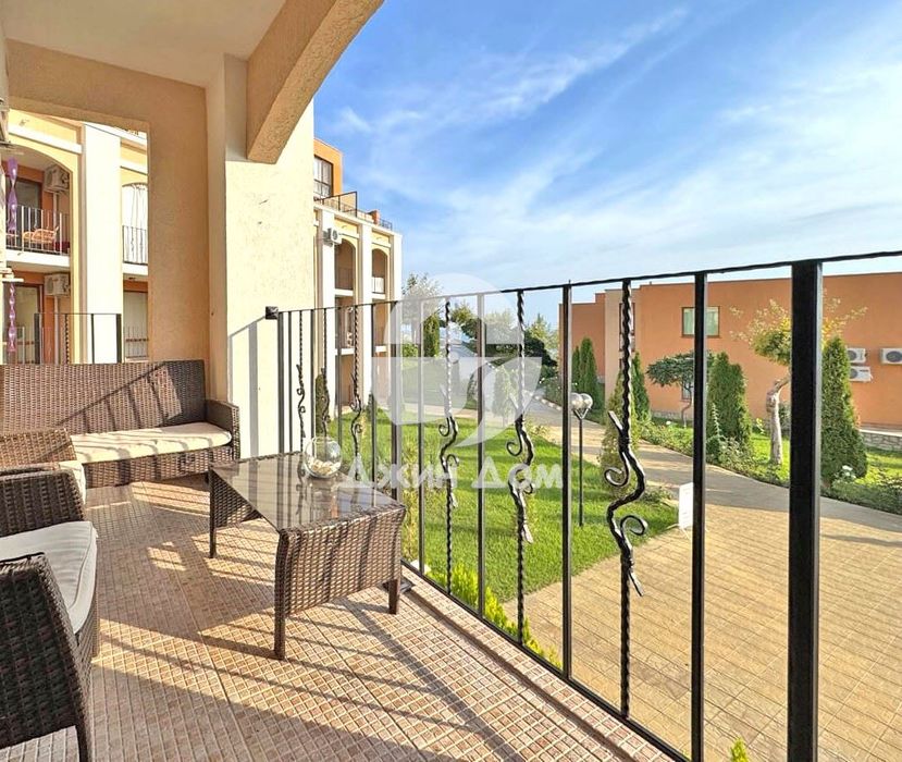 Продава се Тристаен апартамент в Свети Влас - 77 кв.м за 1884 €/кв.м - Снимка #9