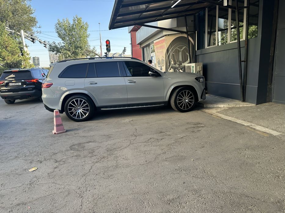 Mercedes-Benz GLS 450