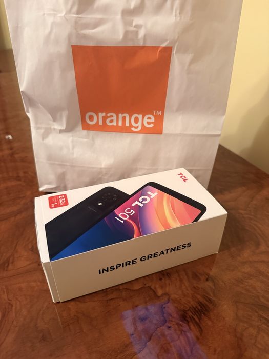 TCL 501 Smartphone NOU