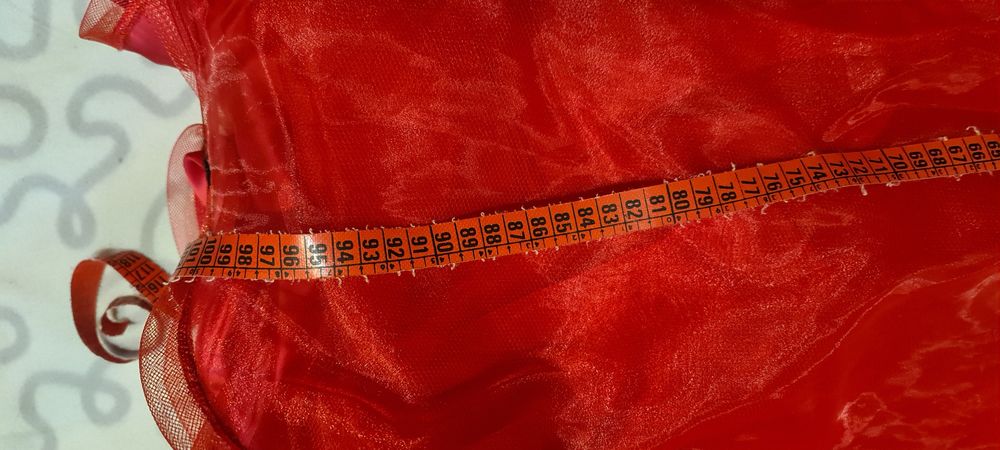 Рокля за стандартни танци