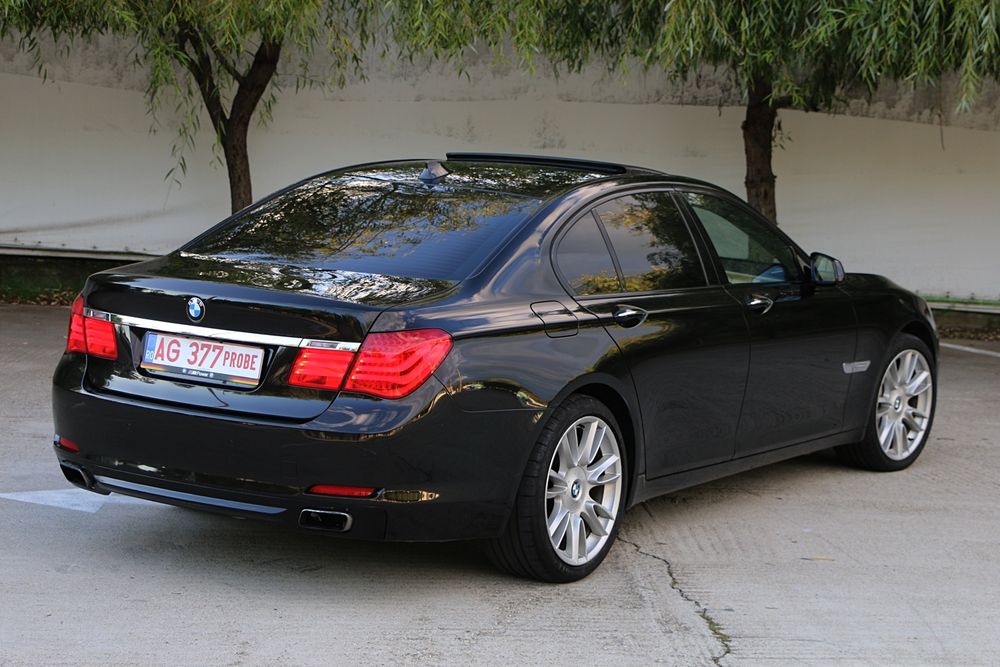 750i INDIVIDUAL 404cp 5 butoane Mega Full .Jante 20"Soft Close