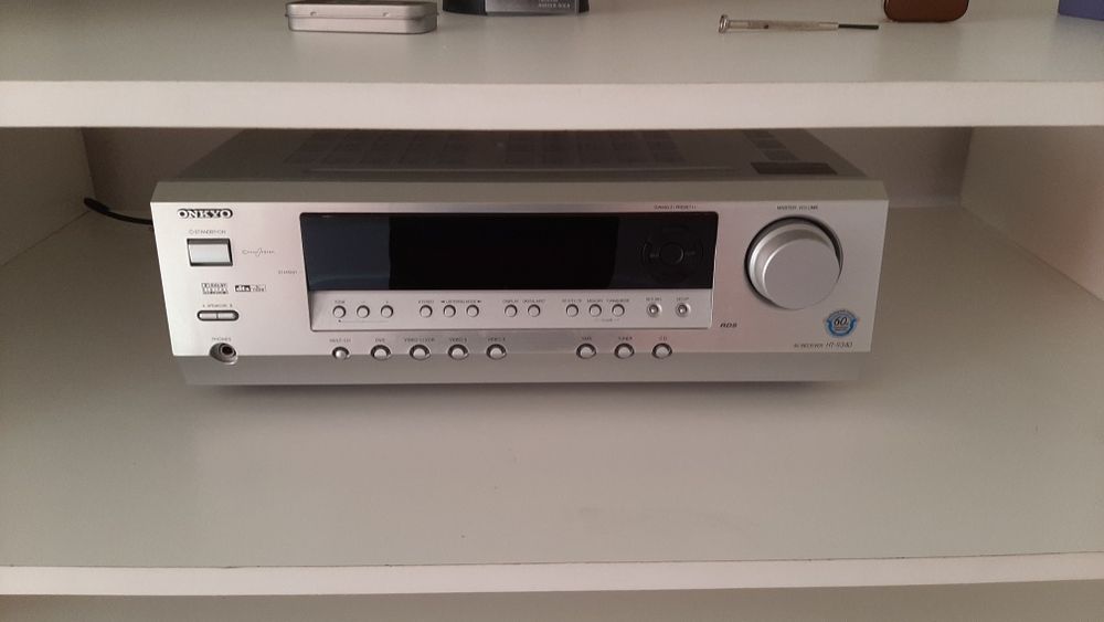 Amplificator ONKYO HT R340 cu boxe 5.1