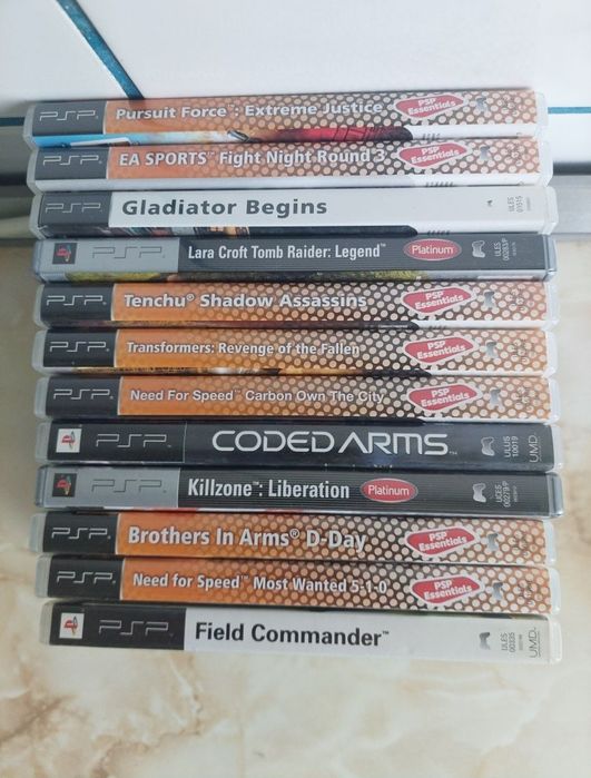 [PSP] Vând 46 jocuri originale pentru PlayStation Portable //poze reale