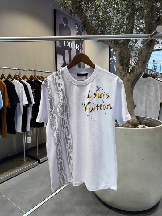 Tricou Louis Vuitton calitate Premium