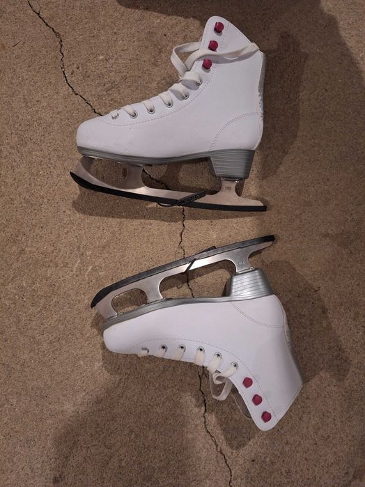 Patine patinaj artistic Tecnopro putin folosite!