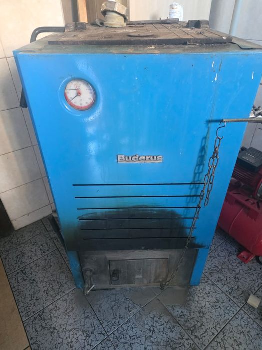 Продам котел Будерус