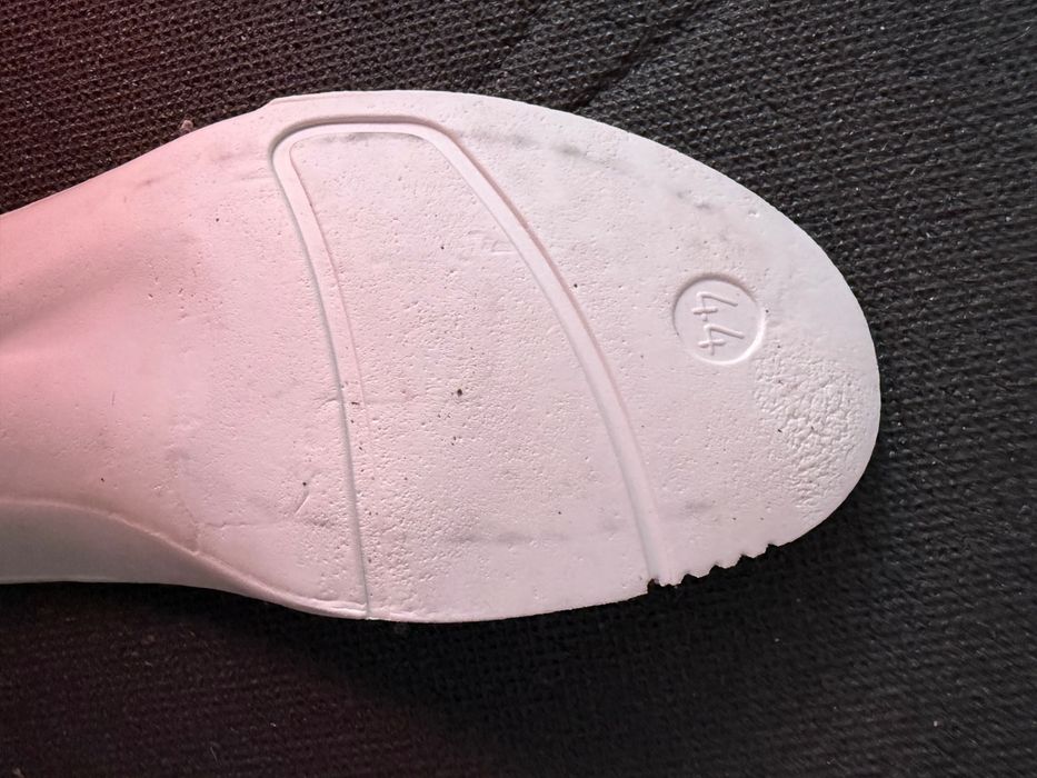 Колоездачни шпайкове BONTRAGER 44 номер,карбонови