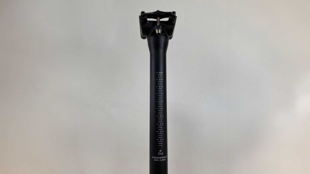 Карбоново колче за колело 25.4x300mm, тегло 130гр