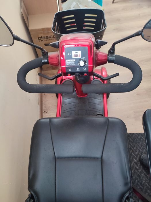 Електрическа инвалидна количка