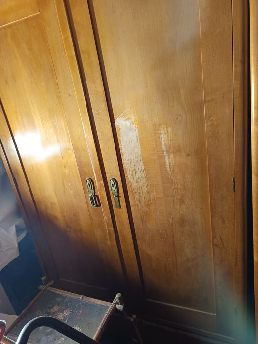 Dulap haine vechi 2 buc