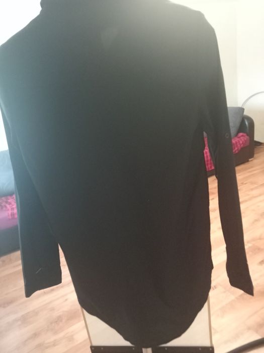 рубашка женская продам.