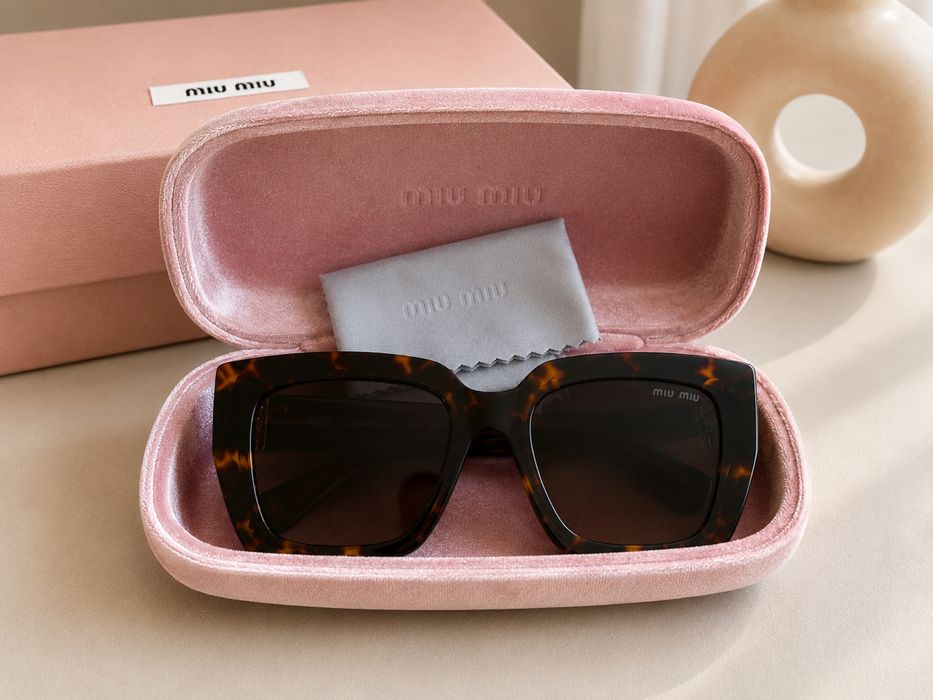 Слънчеви очила miu miu оригинални