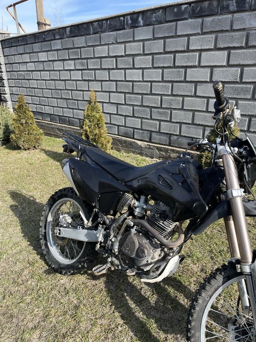 Продам эндуро 06 в идеальном состоянии