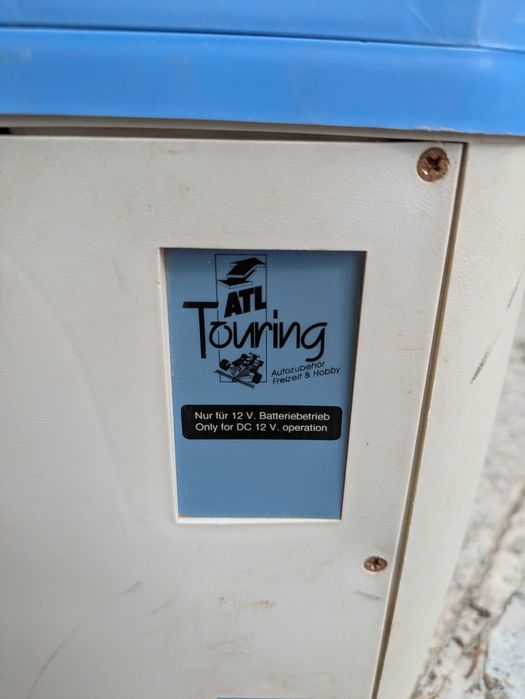 Хладилна чанта 12V - германска