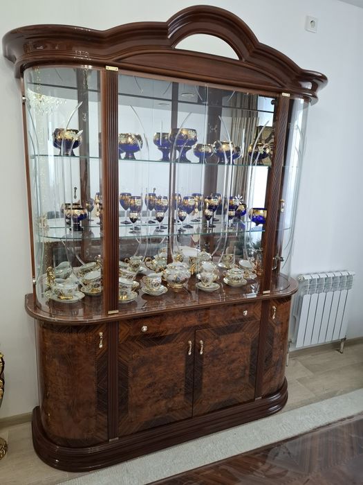 Стенка производство Италия