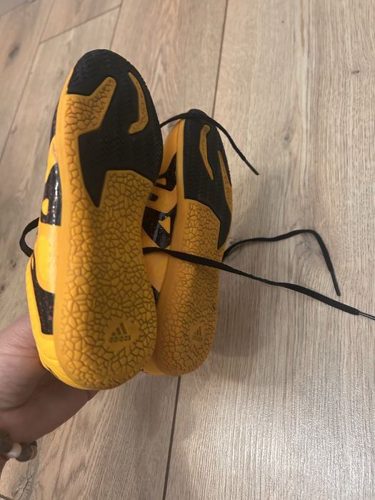 Детские бутсы adidas