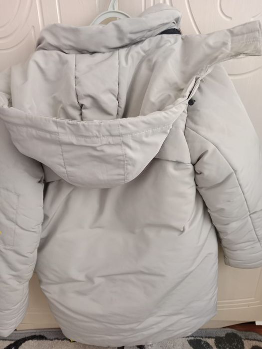 Продам пуховик на мальчика