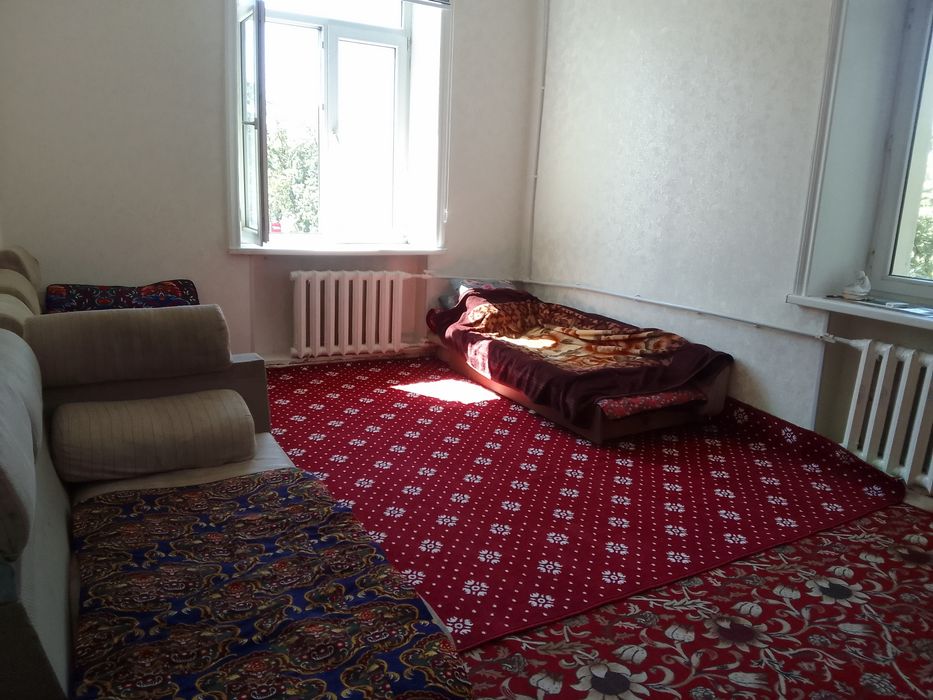 Чилонзор 3 та 2 хонали квартира ижара 4 кизга квартира