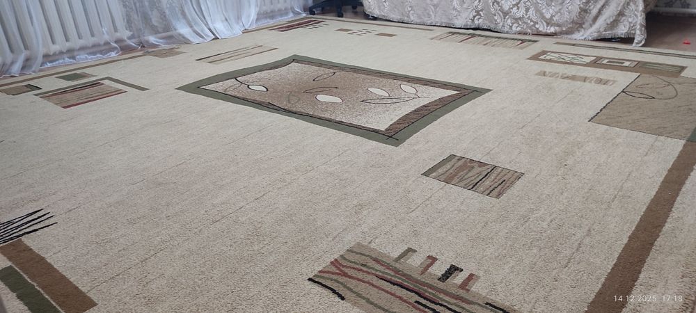 Ковер,4×4 ,состояние хорошее