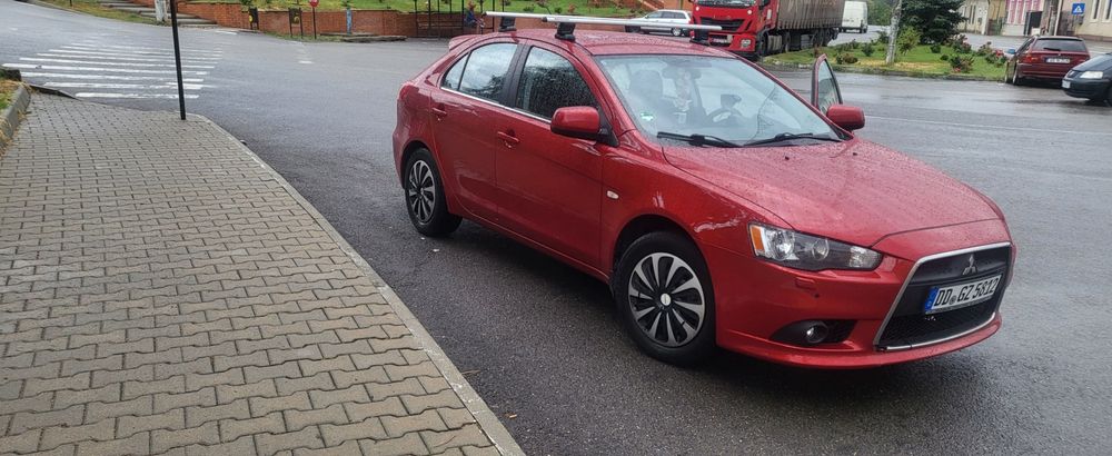 Mitsubishi lancer