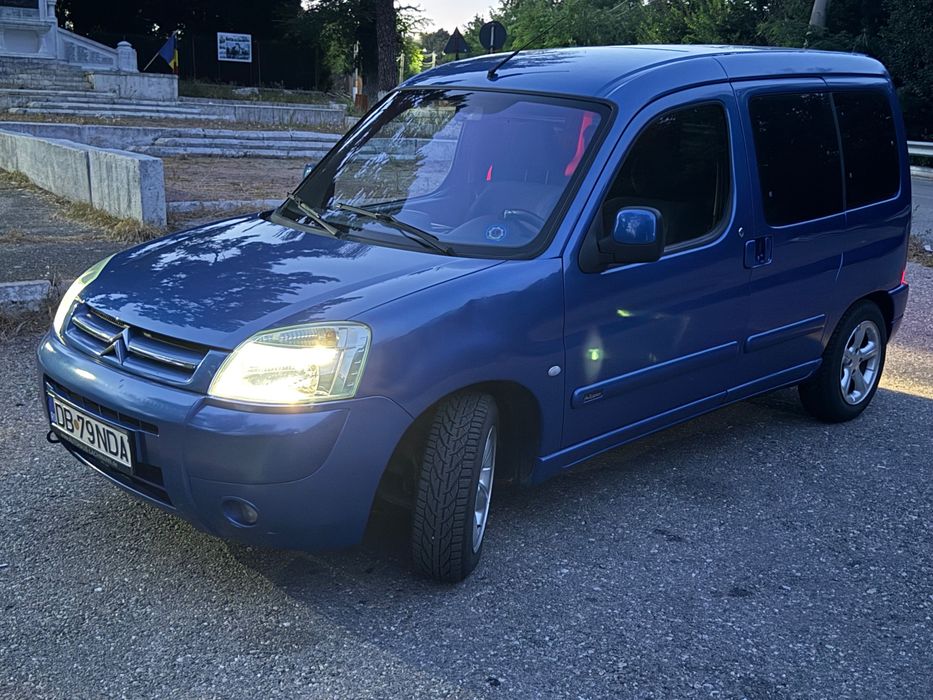 Vând mașină personala