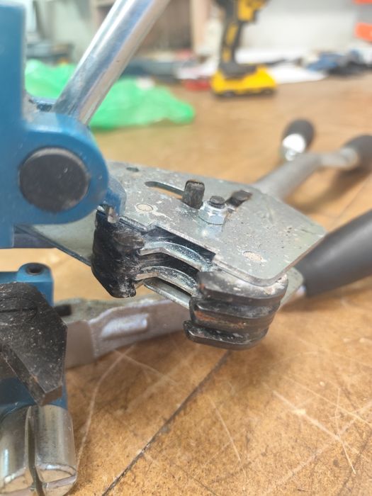 Ръчна чембер машина