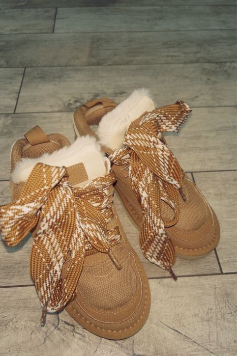 Продам угги 38 размер