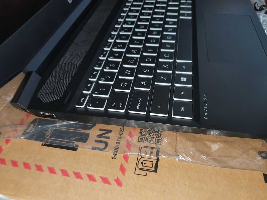 Laptop Gaming HP Procesor Ryzen 5600H 4.2 GHz, 8GB DDR4, SSD 512GB nvme, video GTX 1650 Nou Sigilat