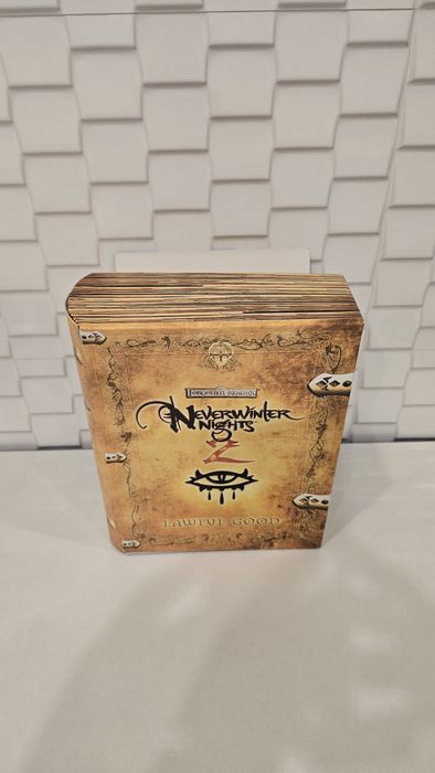 Neverwinter Nights 2 Lawful Good Collector's Edition PC