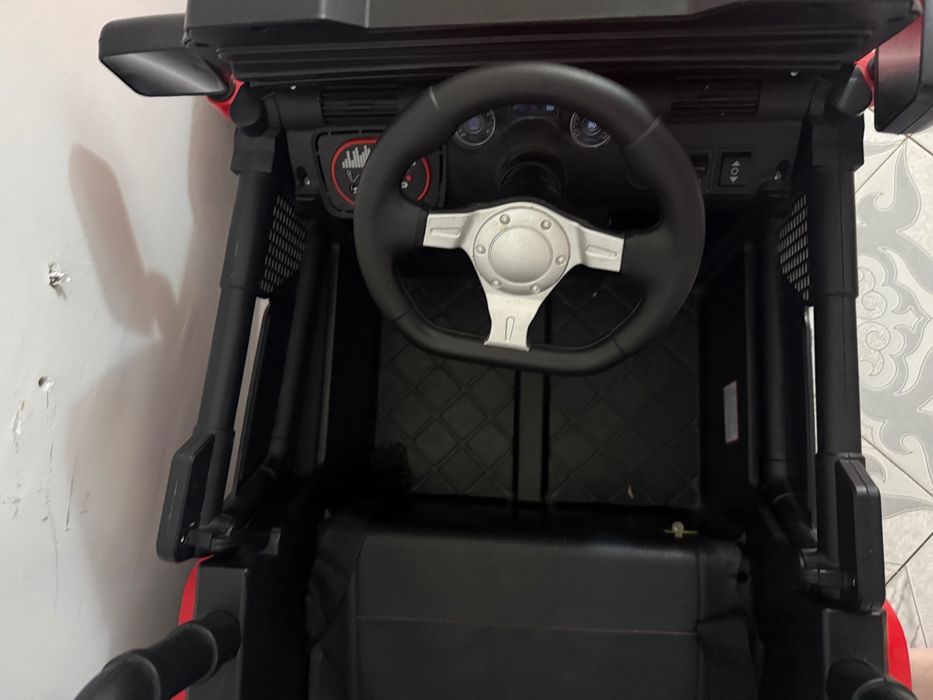 Masina jeep +Atv copii