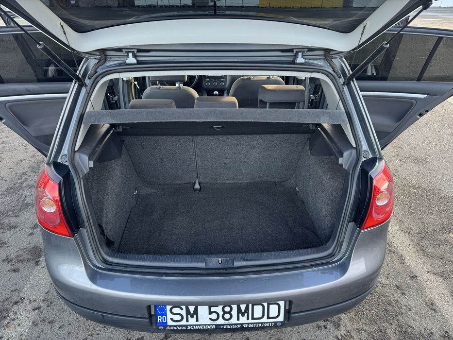 Volkswagen Golf – Benzină – 2006