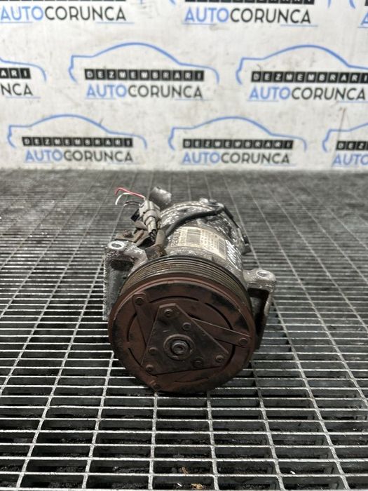 Compresor clima Renault Captur 0.9 B 2013 - 2017 90CP 	H4B 400 (1212) Benzina 926000217R