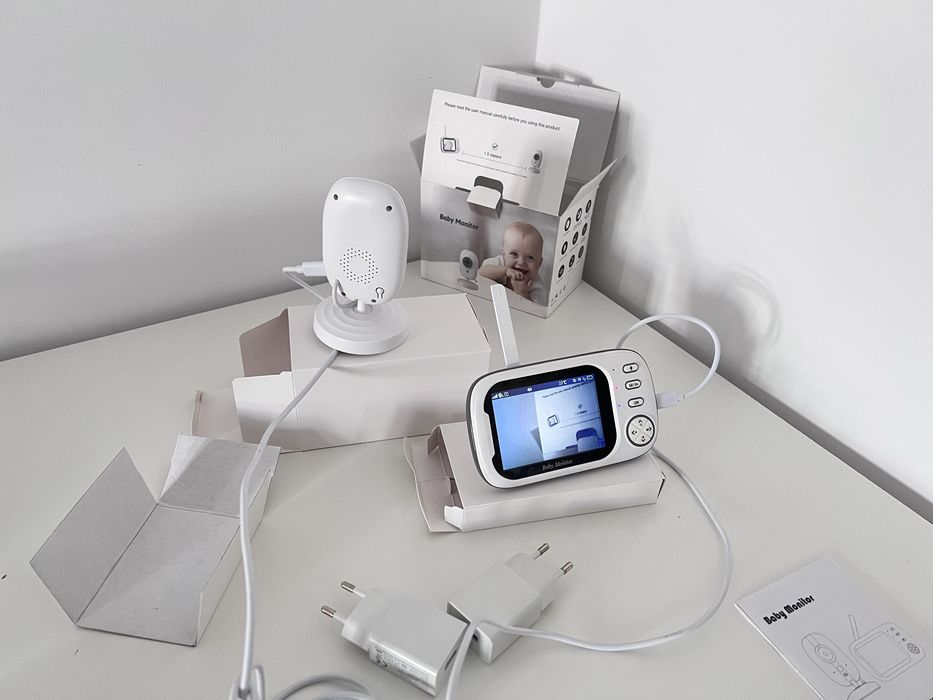 Vând Monitor pentru Bebe - Stare Excelentă, Ușor Negociabil