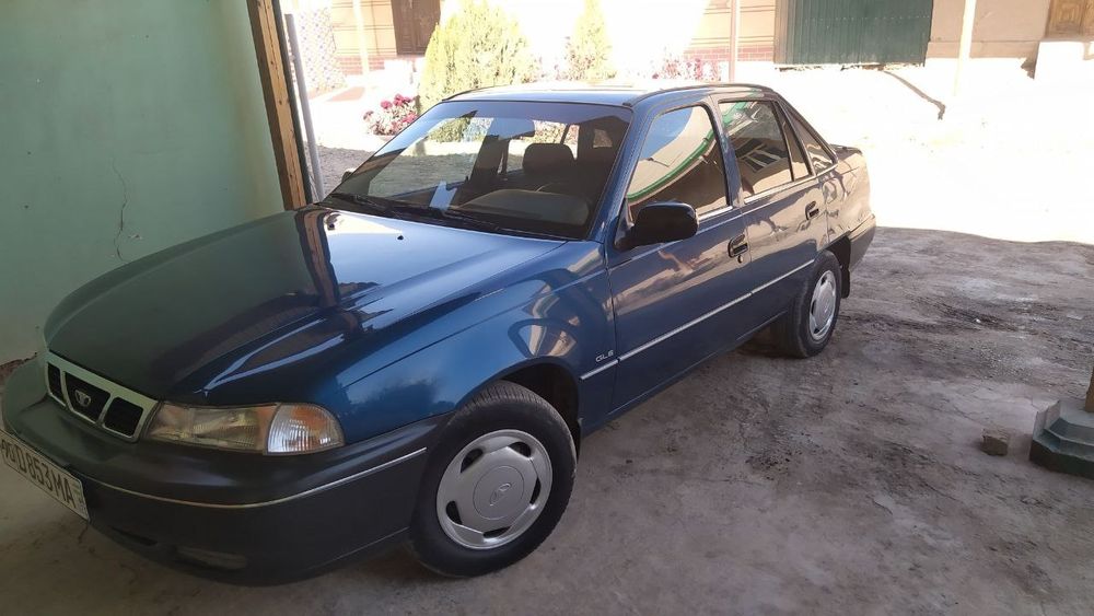 Нексия сотилади холати яхши нархини яна келишамиз