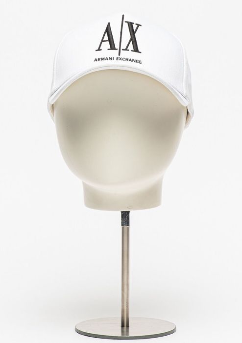 Armani Exchange шапка с козирка