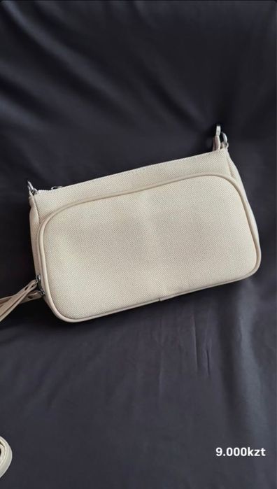 Цены написаны на фото