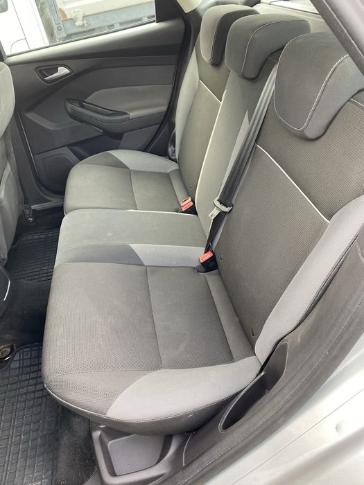 Ford focus 2011
