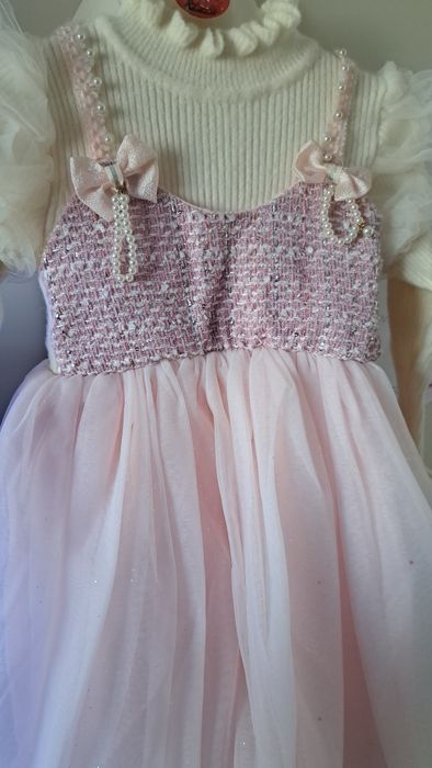 Rochita fete superba