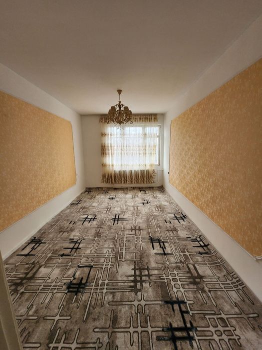 Срочно продаётся 2/4/4 квартира феруза эко базар зеркалка 53000