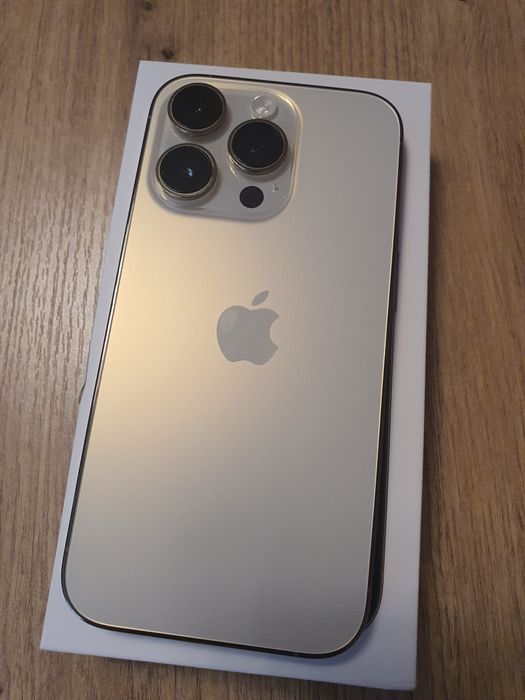 IPhone 14 Pro 256GB Gold * Като Нов *