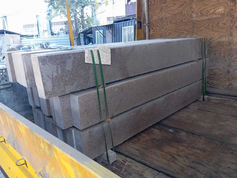 Гранит. Бордюр. Поребрик