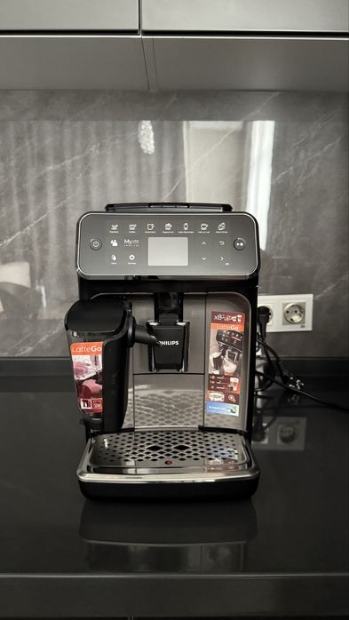 кофемашина Philips EP4349/70 черная